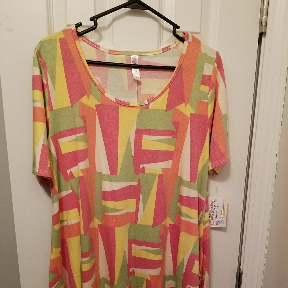 LulaRoe Perfect Tee
